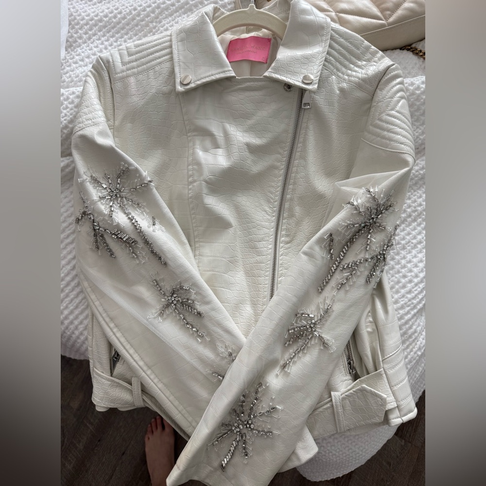 Azalea Wang Women's White Embellished Leather Jacket - Picture 8 of 11